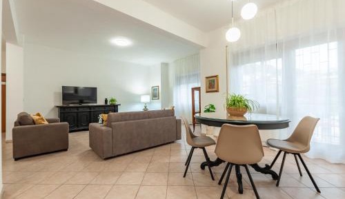 Two-Bedroom Apartment with City View