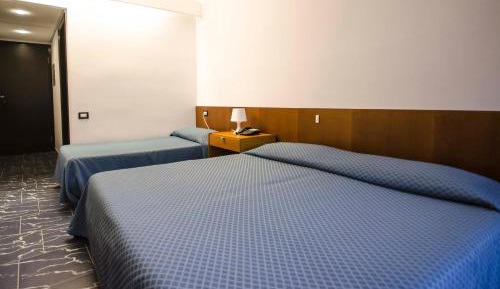 Economy Triple Room