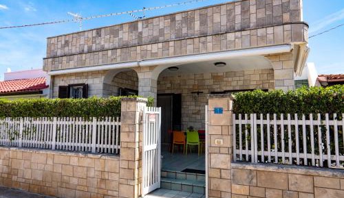 Villa with Sea View