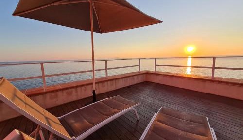 Suite with Terrace and  Sea View