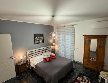 Double Room with Private External Bathroom