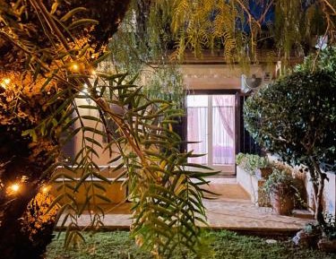 King Room with Garden View
