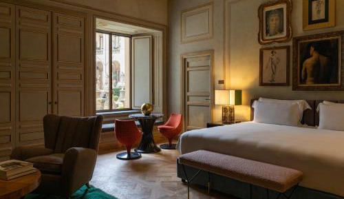Junior Suite with Garden View