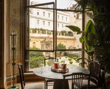 Suite with Garden View