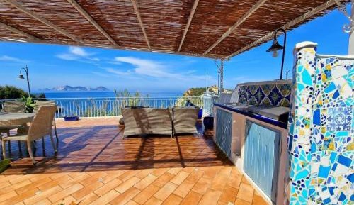 Two-Bedroom Apartment with Terrace and Sea View
