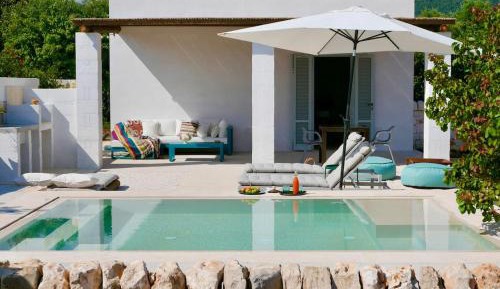 Studio with Pool View