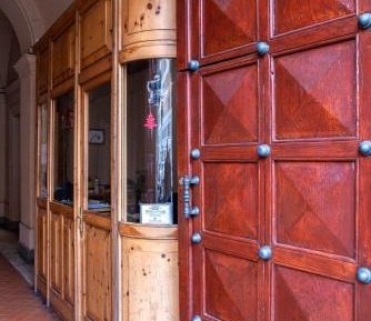 Single Room with Private Bathroom