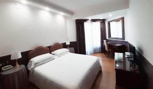 Economy Triple Room