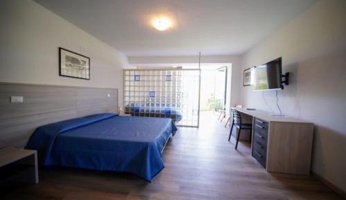 Quadruple Room with Sea View