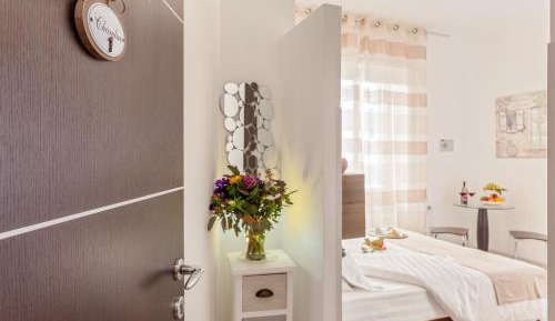 Double or Twin Room with Private Bathroom