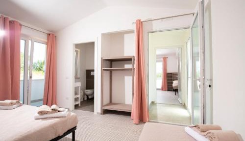 Triple Room with Pool View
