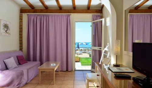 Junior Suite (2 Adults)