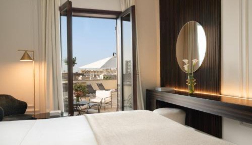 Deluxe Double Room with Terrace