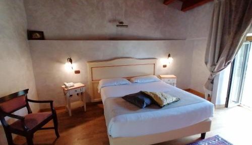 Basic Triple Room