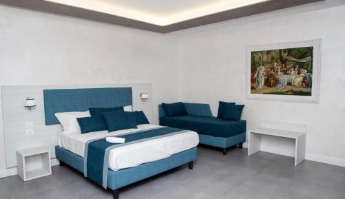 King Room with Spa Bath
