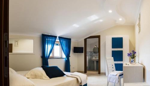 Deluxe Double or Twin Room with Sea View