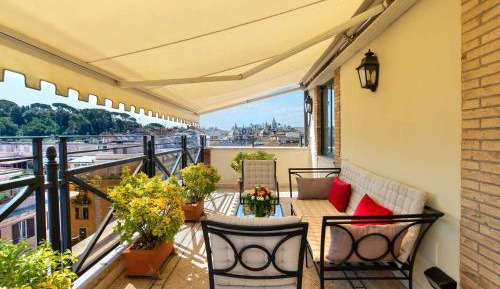 One-Bedroom Suite with City View