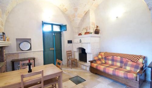 One-Bedroom Apartment (4 Adults)