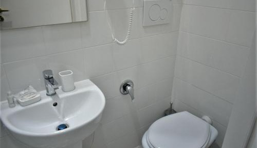 Single Room with Private Bathroom