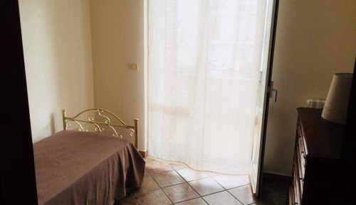 Single Room with Private External Bathroom