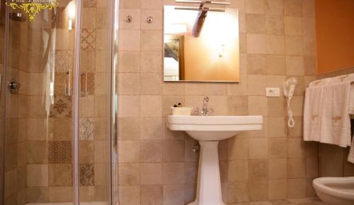 Large Single Room