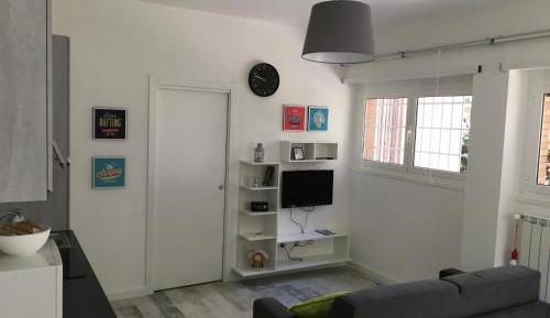 One-Bedroom House