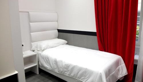 Single Room - Disability Access
