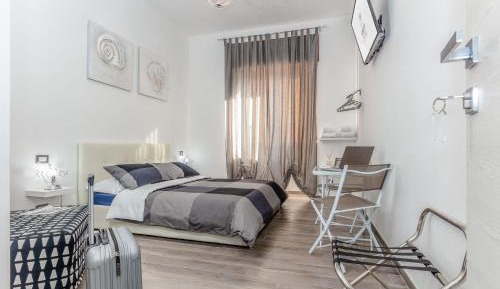 Double Room with Private External Bathroom