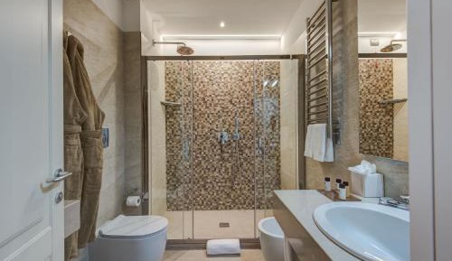 King Room with Balcony