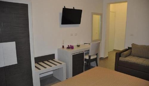 Economy Quadruple Room