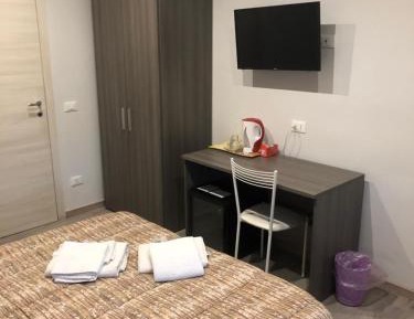 Twin Room with Private Bathroom