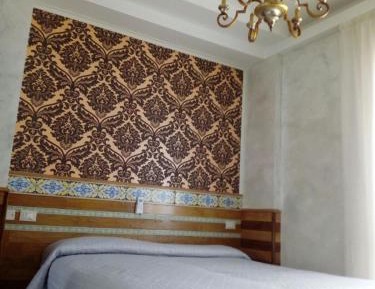 Double or Twin Room with Private Bathroom