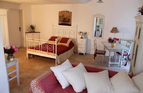 Montalto di Castro Apartment | Apartment "Casale Cacciata Grande Asia" with Shared Pool & Wi-Fi
