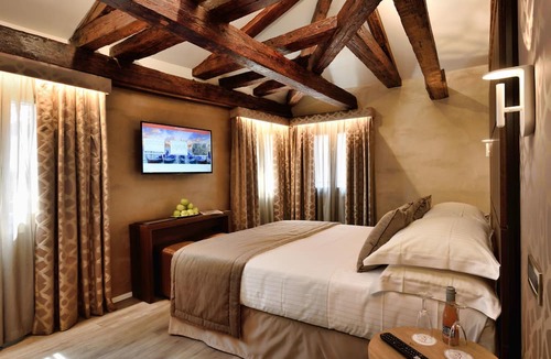 San Marco Hotel | Rosa Salva Hotel