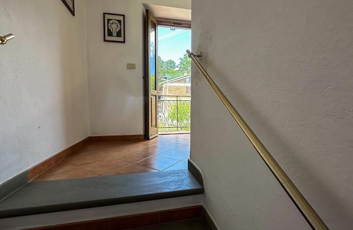 Piancastagnaio House | Renee House