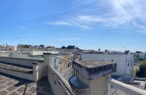 Alezio Apartment | Emerald Room - Palazzo Aurora