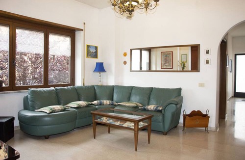 Velletri Apartment | Centrahouse - Appartamento Panoramico Vicino Roma