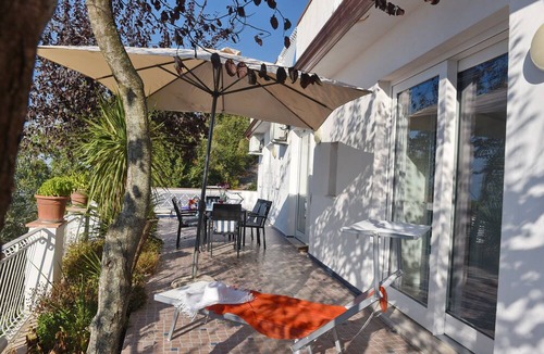 Giungano Apartment | Ferienwohnung Felice 3 in Castellabate mit Meerblick und Privater Terrasse