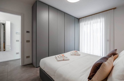 Zona XXIV Fonte Ostiense Apartment | The Tropical Corner by Typney