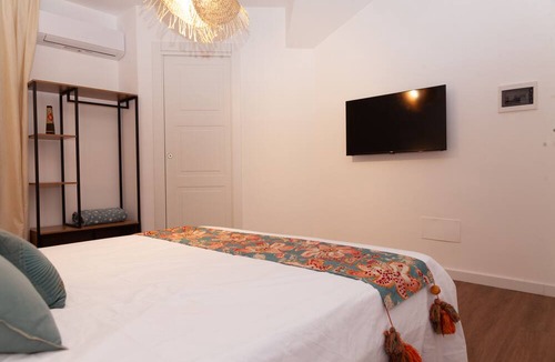 Isola delle Femmine Bed & Breakfast | Villa Seven Palms