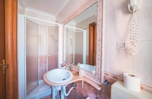 Nomentano Hotel | San Giusto Hotel