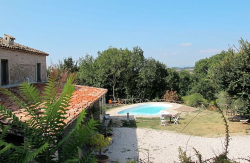 Granarola Apartment | Beautiful apartment for 2 people with pool, A/C, WIFI, TV, patio and pets allowed