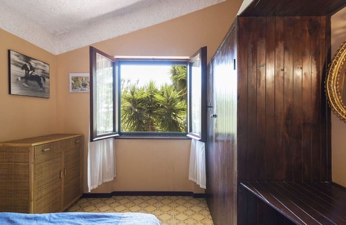 Anzio Apartment | Cosy apartment for 4 people with TV and patio