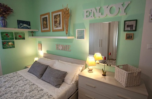 San Donato Apartment | HAPPY HOME BOLOGNA Cozy, quiet, Close to CITY CENTER and EXHIBITION, AC, WiFi
