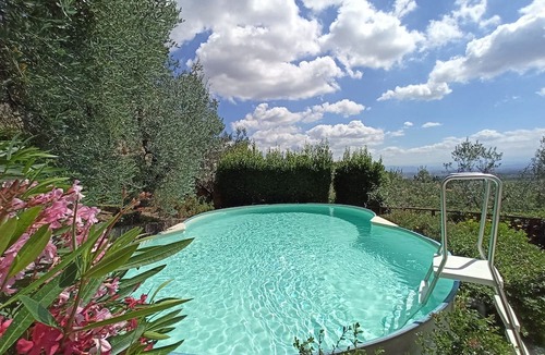 Santa Cristina a Mezzana Apartment | NEAR FLORENCE APARTMENT IN VILLA WITH GARDEN AND PRIVATE SWIMMING POOL
