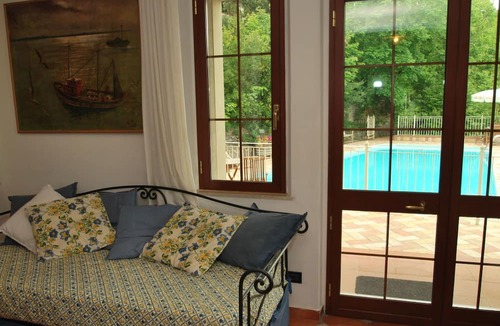 Val Canina Apartment | Villa Il Cipresso bei Holiday World by Interhome