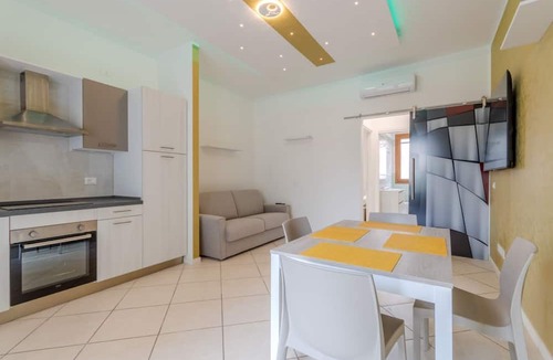 Campalto Apartment | Cozy 45 sq m apartment, ideal for 4 people, located on the first floor of a building without an elevator (steps required).The accommodation is located in the center of Campalto, in an area served by all major amenities.Venice Marco Polo Airport is just a