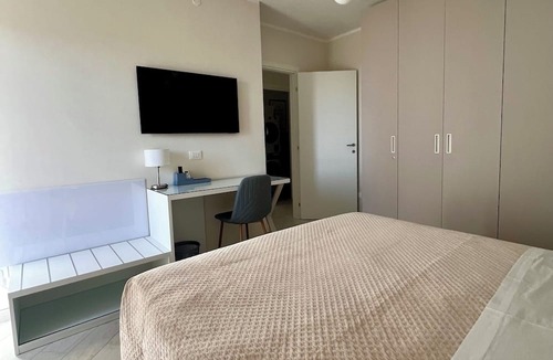 Terrasini Apartment | Novimo Comfort Apartment with elevator and secure private parking