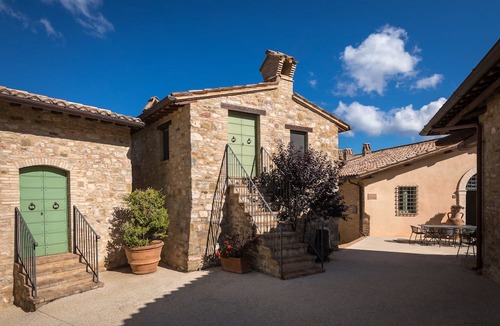 Valtopina Apartment | BORGO DI GALLANO