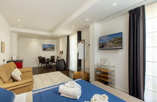 Trapani City Centre Apartment | Qui Vicino boutique rooms and suites